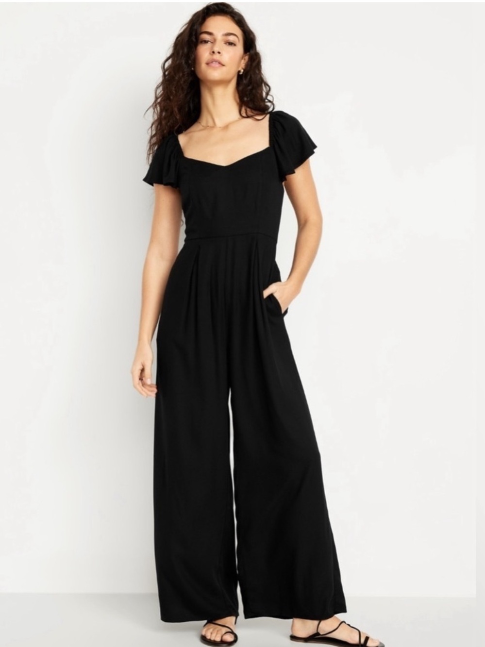 NWT! Old Navy Black Fit & Flare Flutter-Sleeve Crepe Jumpsuit 705716 🎈